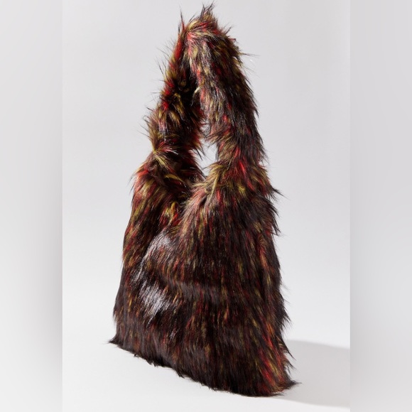 ISO Looking for this UO GAIA FUR BAG - Picture 3 of 3